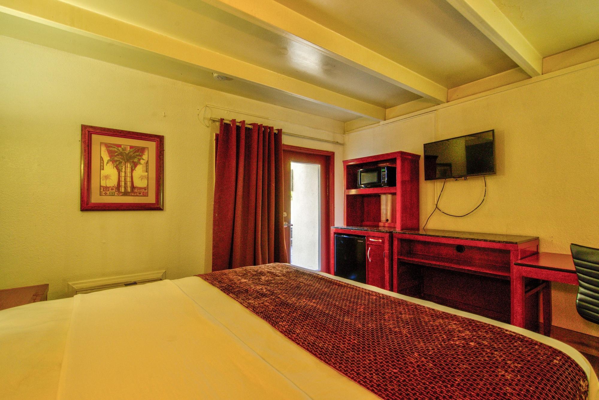 Clearwater Hotel Luaran gambar