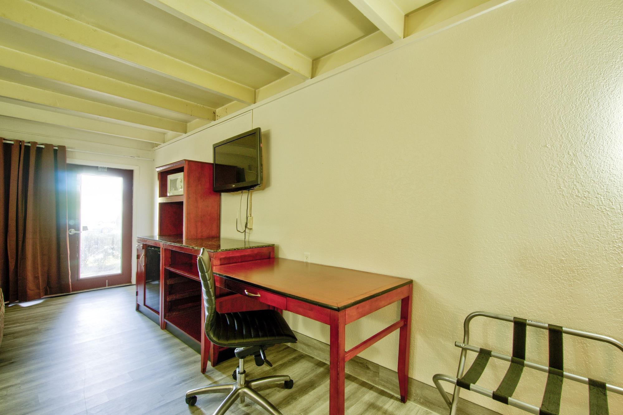 Clearwater Hotel Luaran gambar