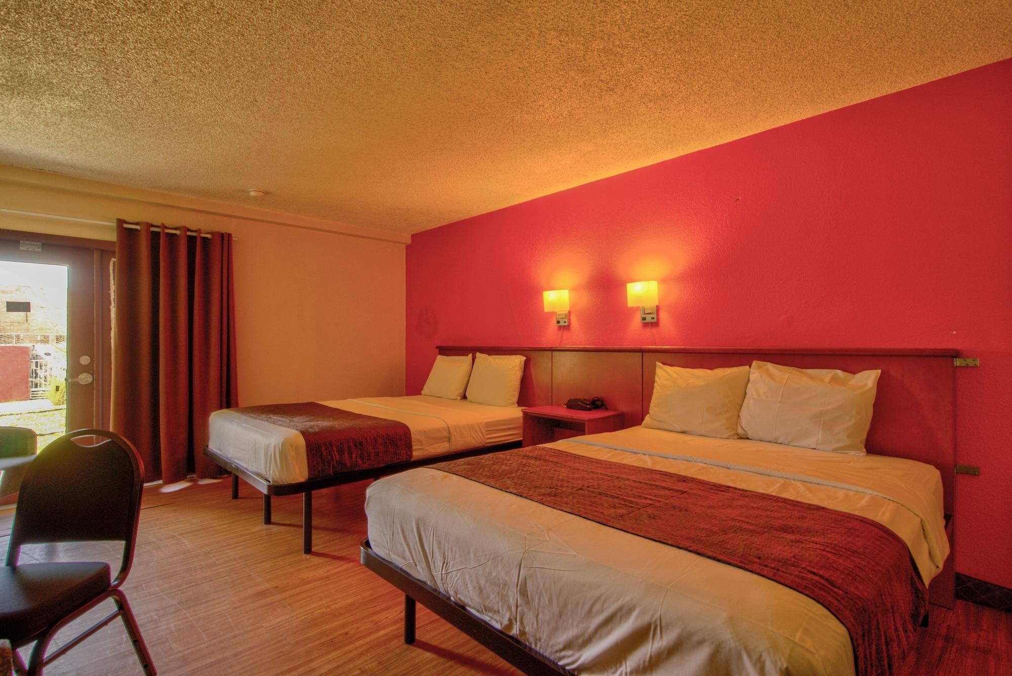 Clearwater Hotel Luaran gambar