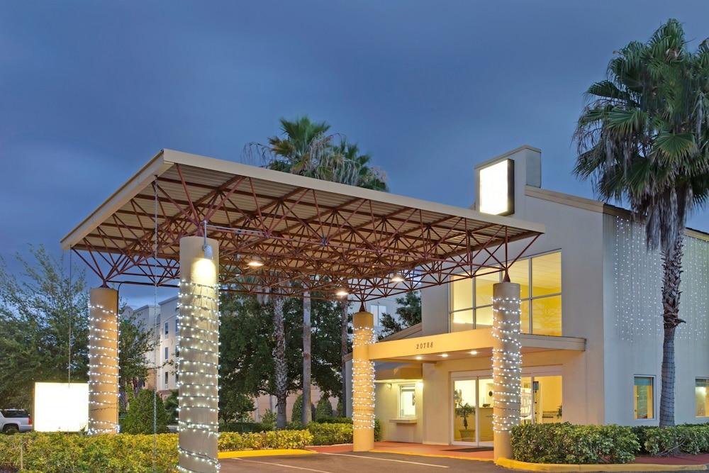 Clearwater Hotel Luaran gambar